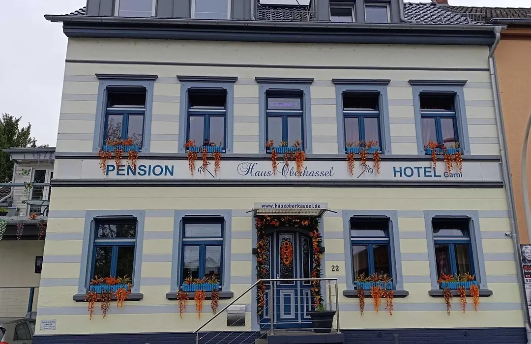 Haus Oberkassel-1